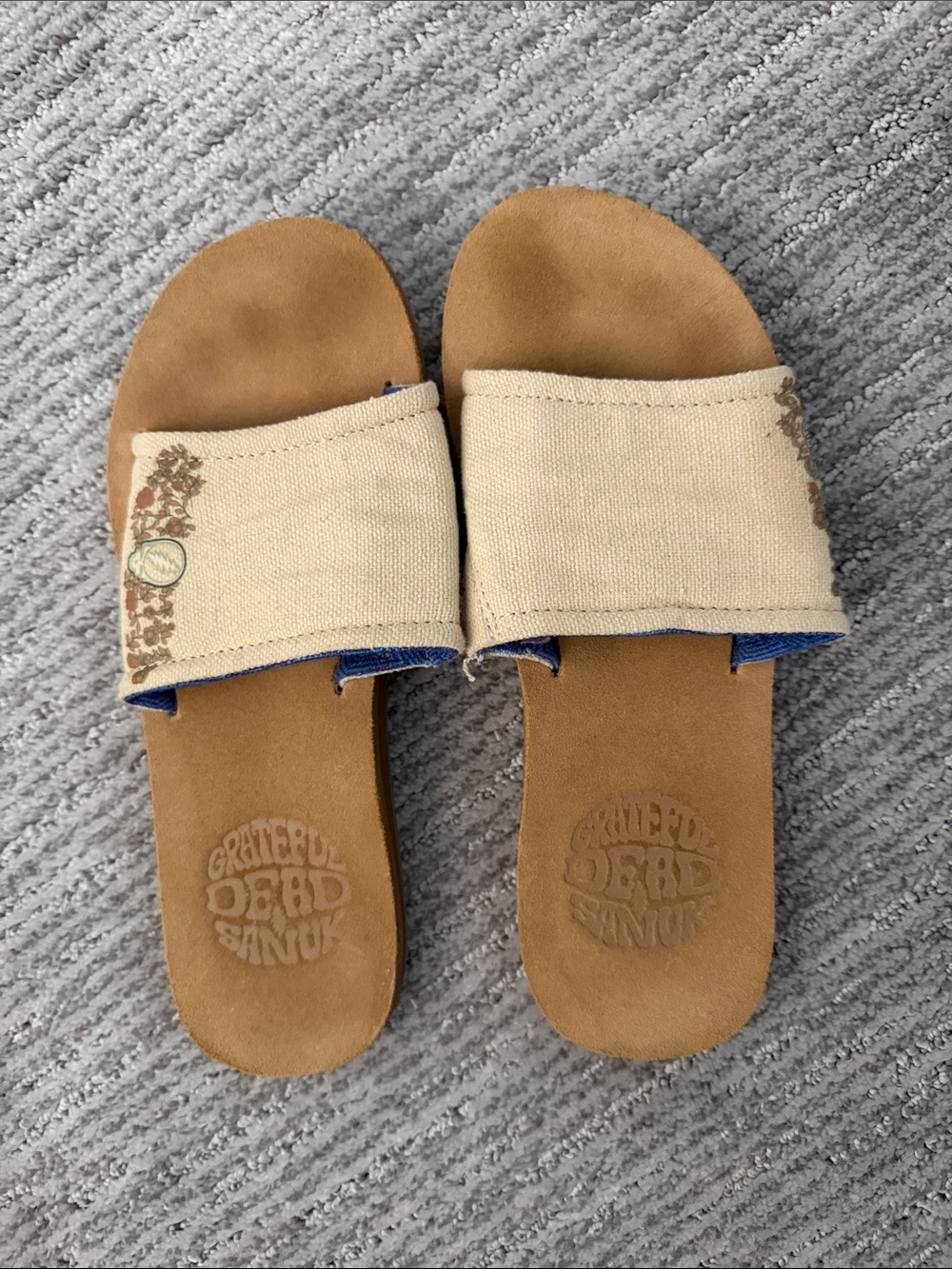 Grateful Dead x Sanuk Beige Canvas Slide Sandals with Floral Accent